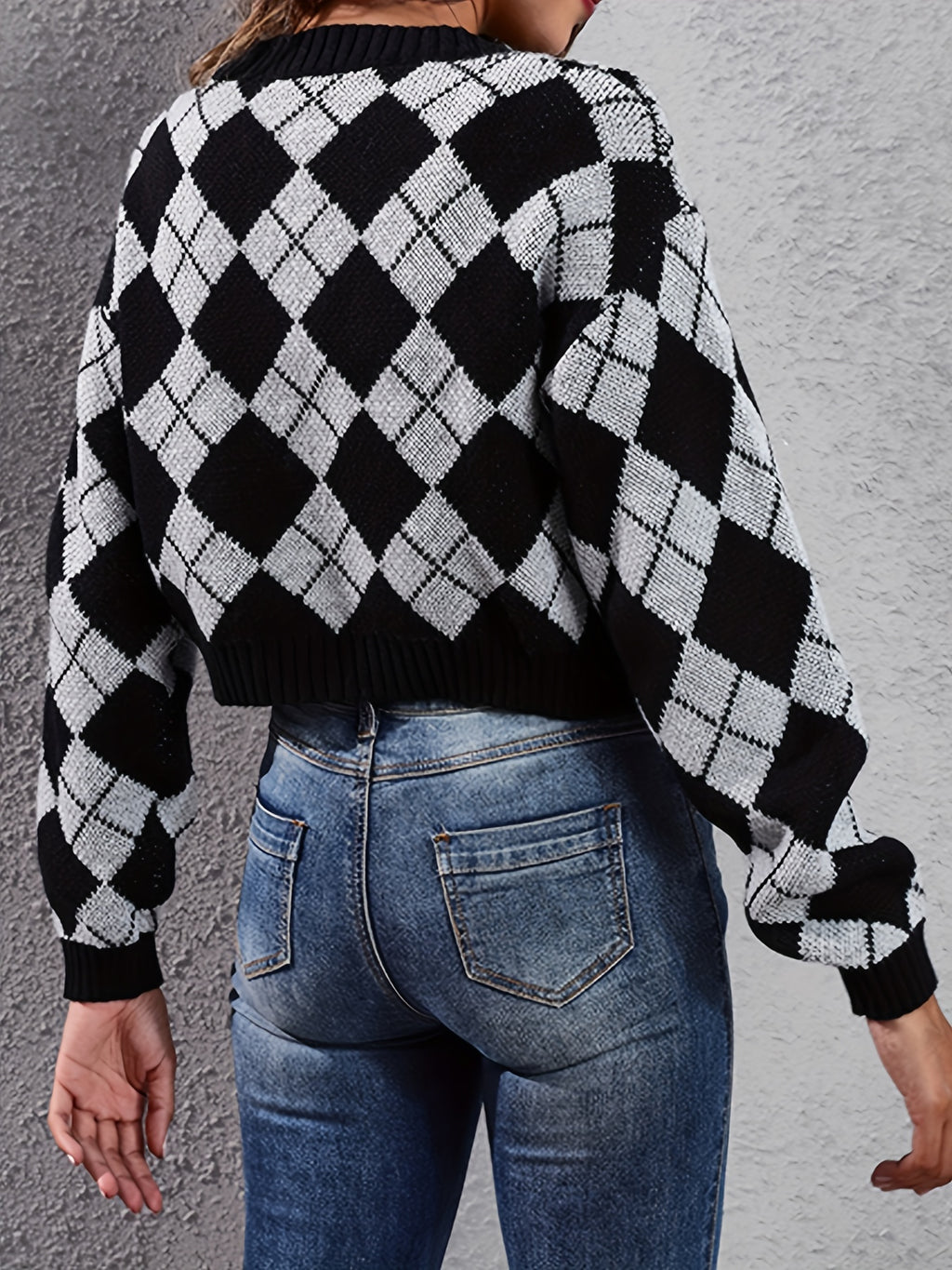 Women'S Elegant Tartan Knit Cardigan, V-Neck Short Length Sweater with Button Detail, Acrylic 100% Long Sleeve Knitwear for Fall/Winter