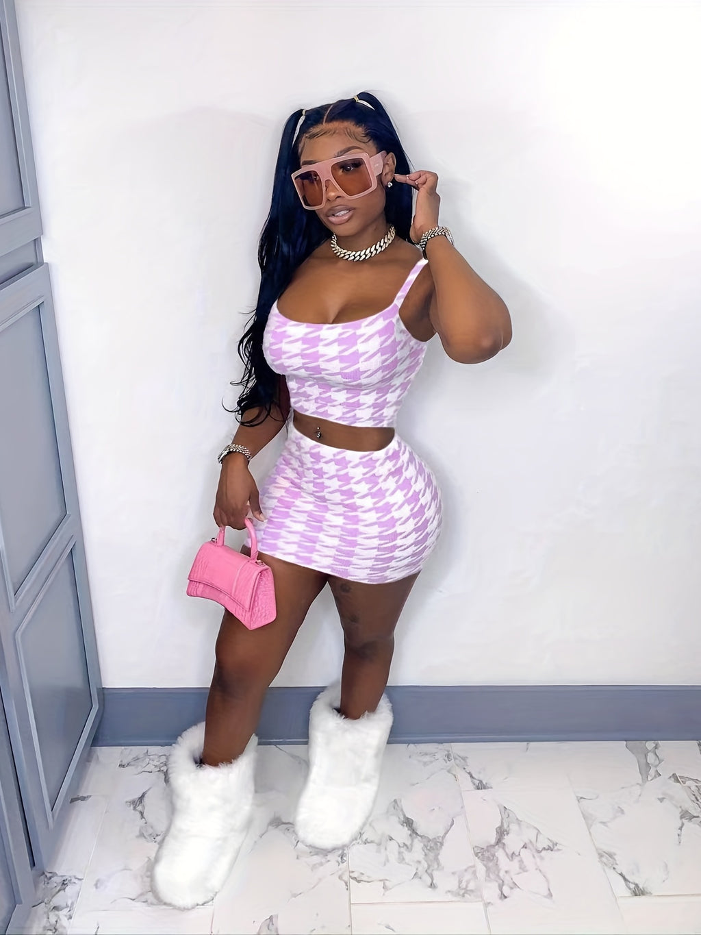 two-piece Women's Sexy Houndstooth Skirt Set - Crop Cami Top and Bodycon Skirt Outfit for a Flattering and Fashionable Look