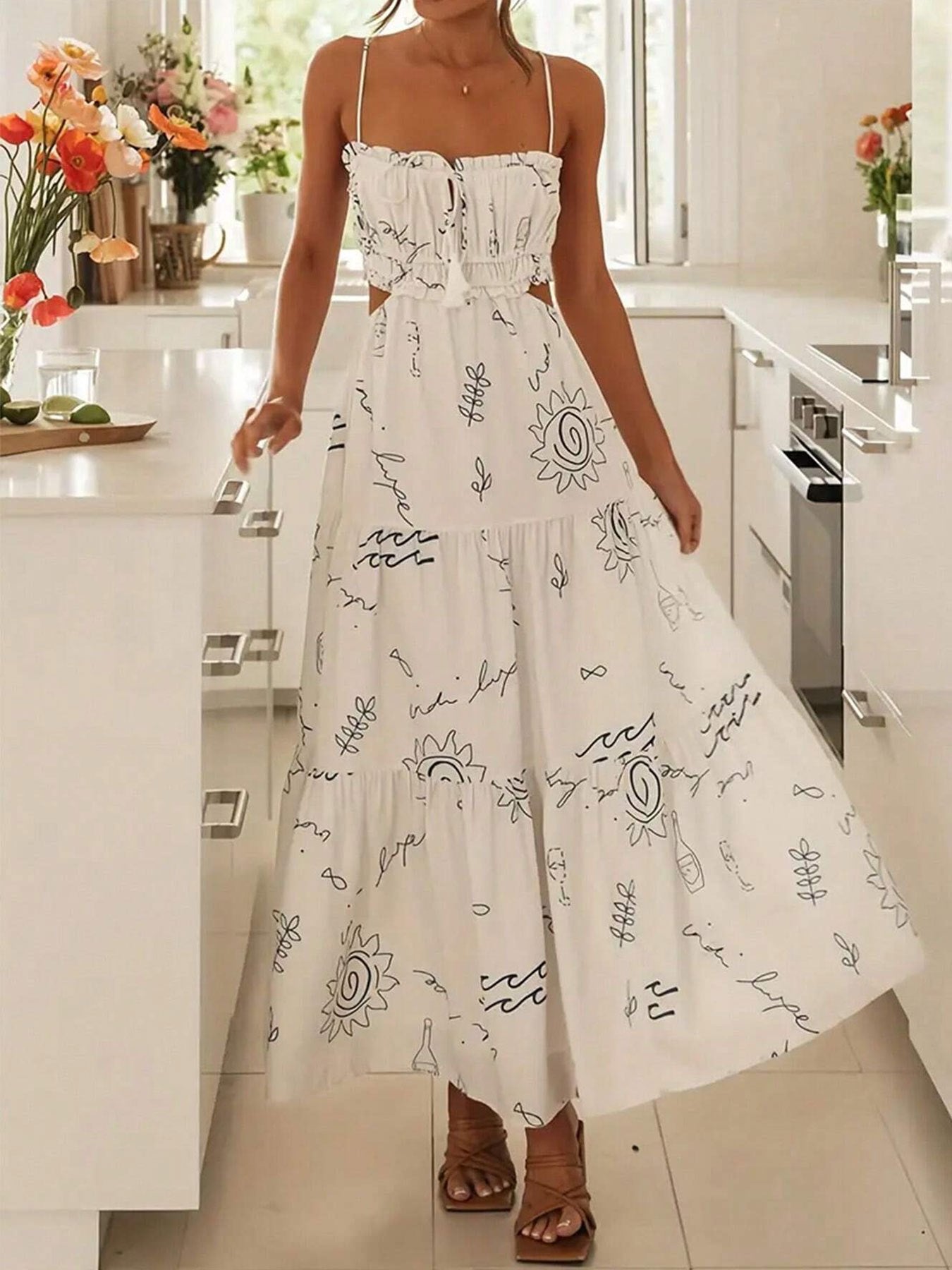 In Summer, The New Suspenders Are Printed with Strapless Straps And Long Women'S Dresses.