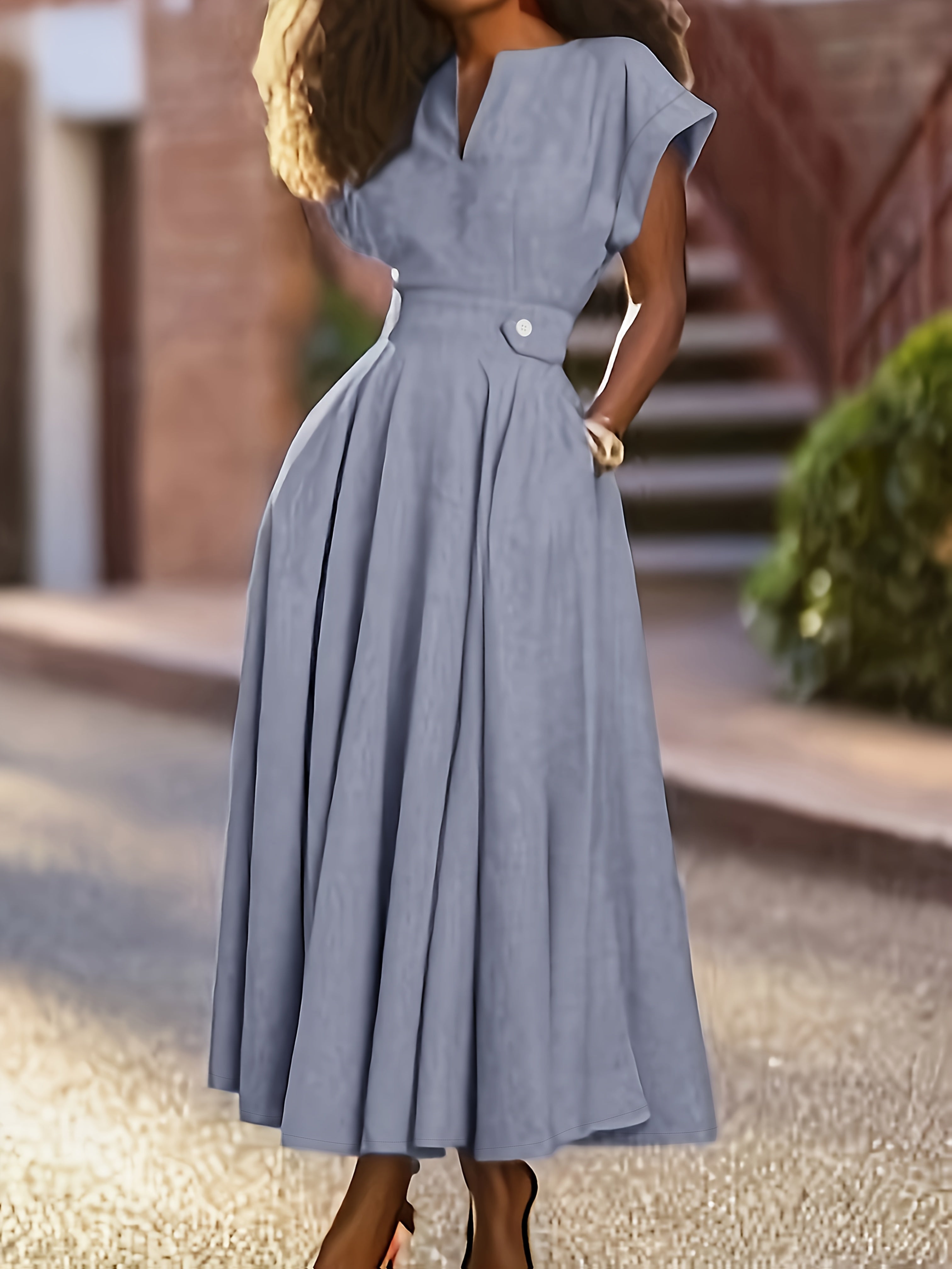 Tailored Development of Stylish Women'S Dresses with Elegant Necklines, Solid Color Fashionable And Elegant Dresses, Side Pocket Stylish And Elegant Dresses, Outdoor Fashionable And Elegant Dresses
