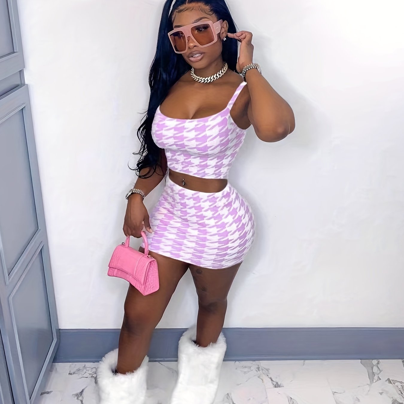 two-piece Women's Sexy Houndstooth Skirt Set - Crop Cami Top and Bodycon Skirt Outfit for a Flattering and Fashionable Look
