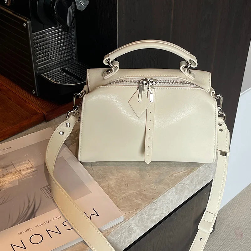 2025 New Retro High-End Soft Leather Handbag New Fashion Commuter Crossbody Bag High-End Pillow Bag
