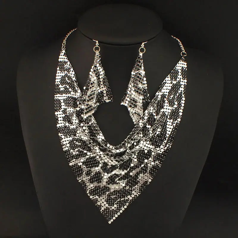 Rhinestone Chokers Set Metal Slice Maxi Necklace And Earrings Women Party Dress Accessories Fashion Jewelry Sets UKEN