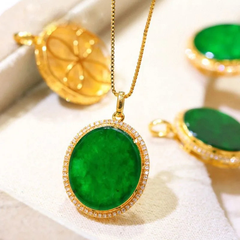 High quality Luxury unique design fashion natural chalcedony green circular necklace classic pendant clavicle chain jewelry