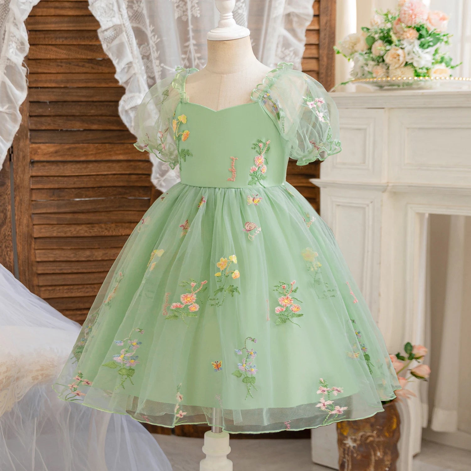 Baby Girl Party Dress for 1-5 Years Infant Butterfly Dresses Kids Green Embroidery Floral Dress 2025 Summer Tulle Princess Dress
