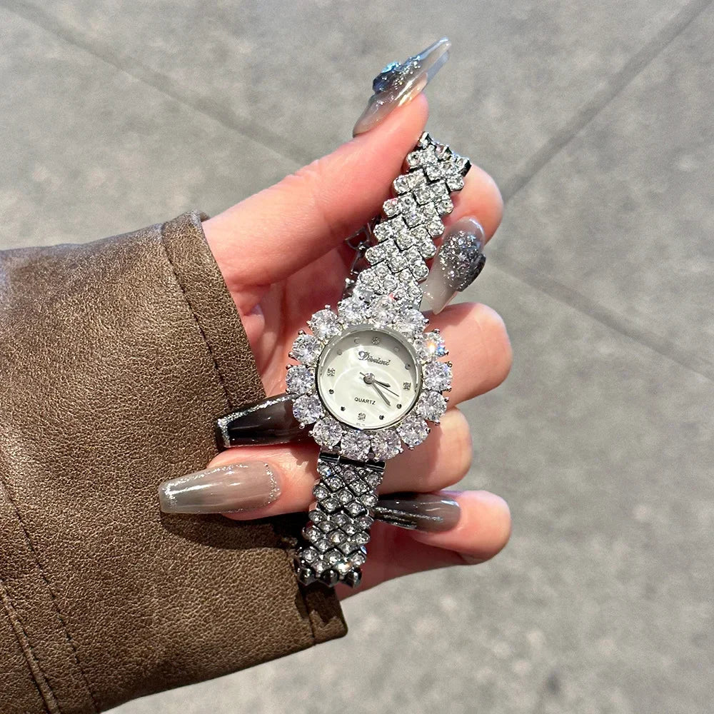 Quartz crystal bracelet watch for women, luxury diamond sparkle, women's watches, gold bracelet, fashion