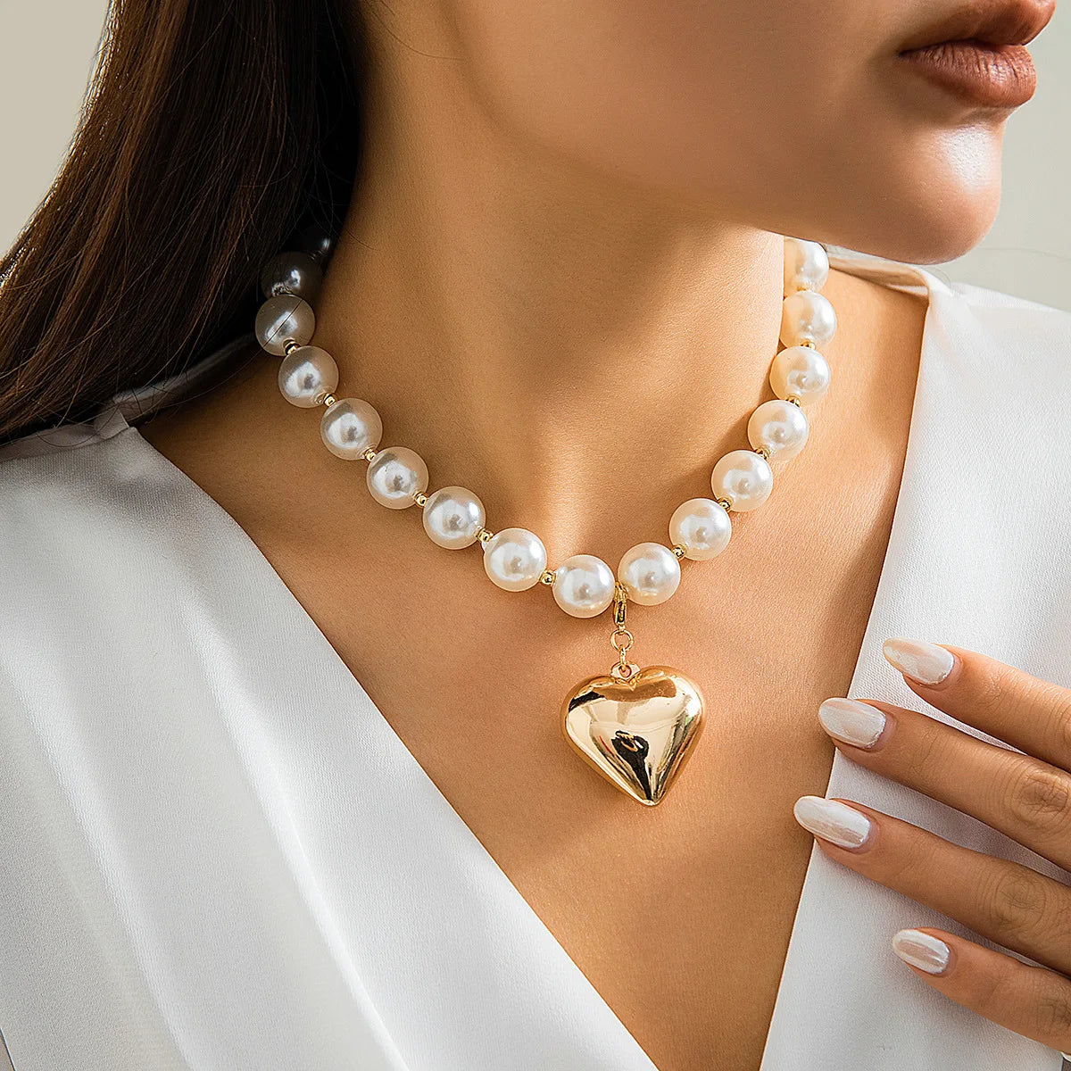 Big CCB Ball Beaded Chain and Heart Pendant Necklace for Women Trendy Choker Collar on the Neck Accessories 2024 Fashion Jewelry