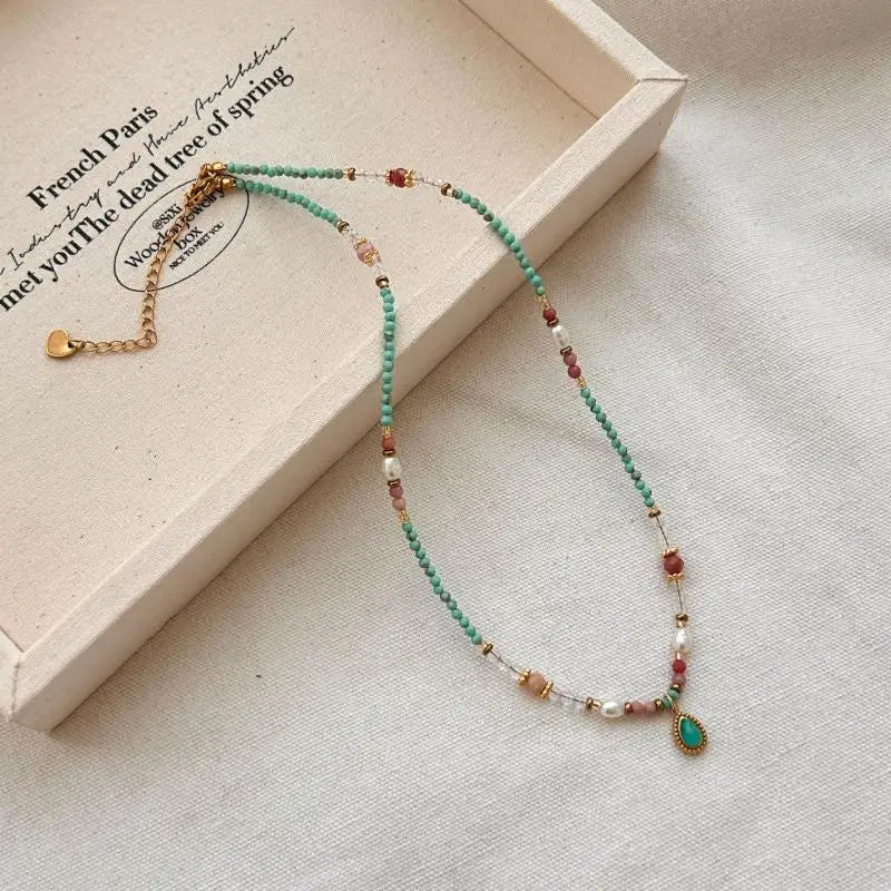 Natural Stone Freshwater Pearl Necklaces For Women Fashion Sexy Green Water Droplet Pendant Collarbone Chain Jewelry Gifts