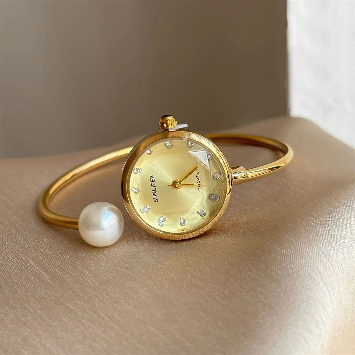Fashion Ladies Wristwatch High-Quality Luxury Women's Quartz Watch Gold Stainless Steel Bracelet Female Clock