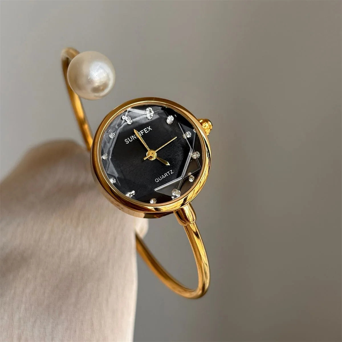 Fashion Ladies Wristwatch High-Quality Luxury Women's Quartz Watch Gold Stainless Steel Bracelet Female Clock