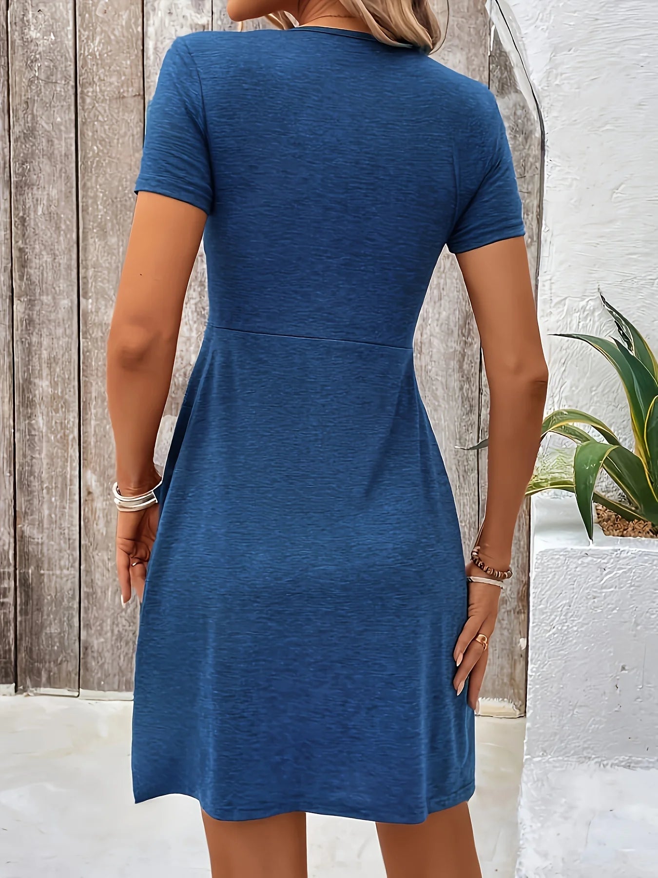 Elegant Ladies Knitted Dress with Front Pleats And Fashionable Short Sleeves Stylish Casual Women's Clothing