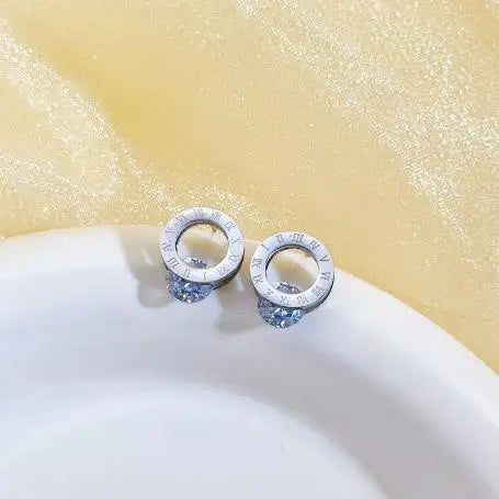 2023 Fashion Classic Roman Crystal Disc Pendant Stainless Steel Rose Gold Colour Earrings Women's Colorless Jewelry Accessories