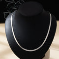 A Women's Chain Necklace, Minimalist Style High-End Versatile Metal Necklace, Suitable for Daily Wear and Vacation Wear