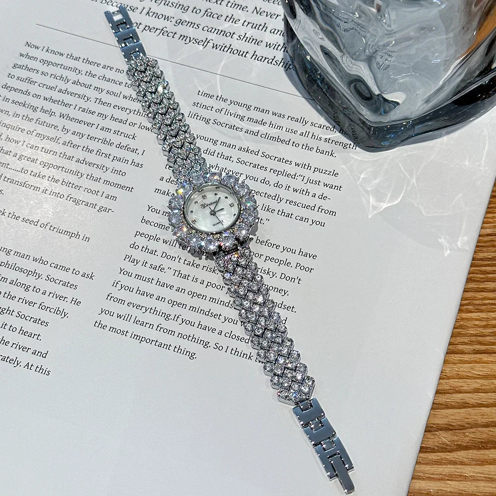 Quartz crystal bracelet watch for women, luxury diamond sparkle, women's watches, gold bracelet, fashion