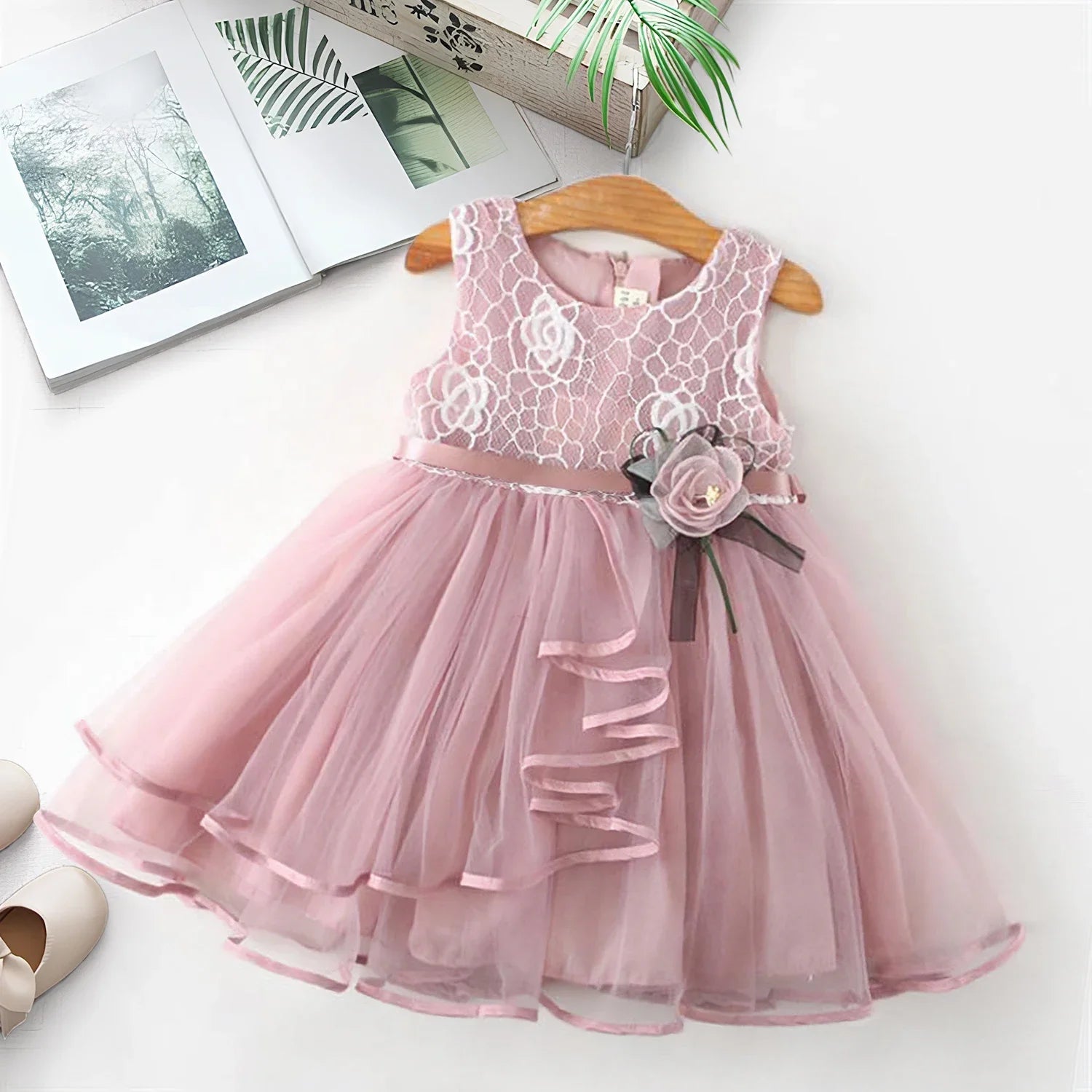 2025 New Baby Girl Dress for 2-6Y Kids Birthday Party Princess Dress White Wedding Ball Gowns Flower Tutu Elegant Girls Clothing