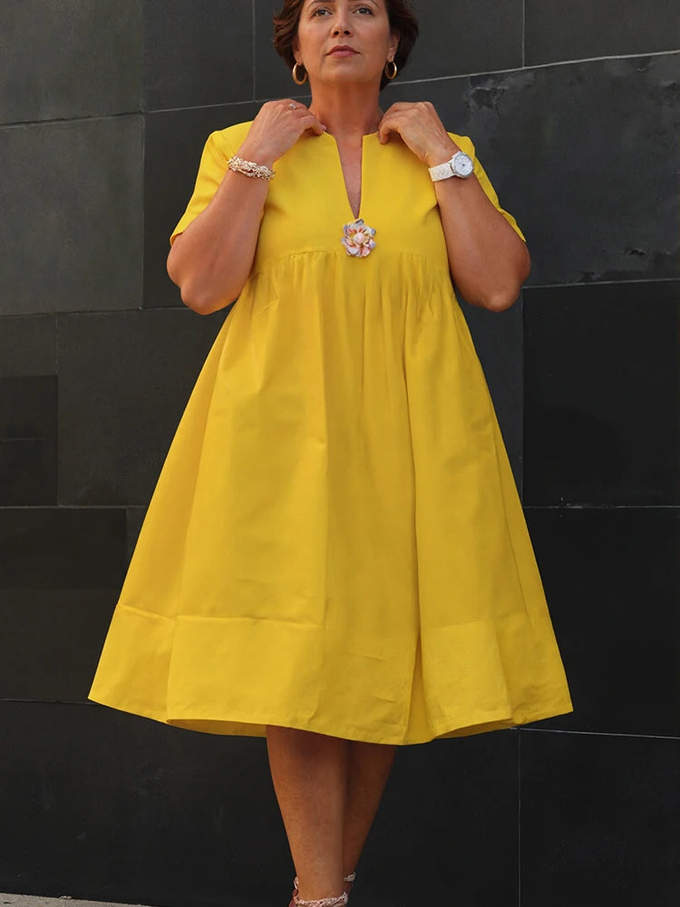 Women Plus Size Loose Dress Short Sleeve Round Neck Pleated A-line Solid Casual Vintage High Street Fashion Summer Dresses