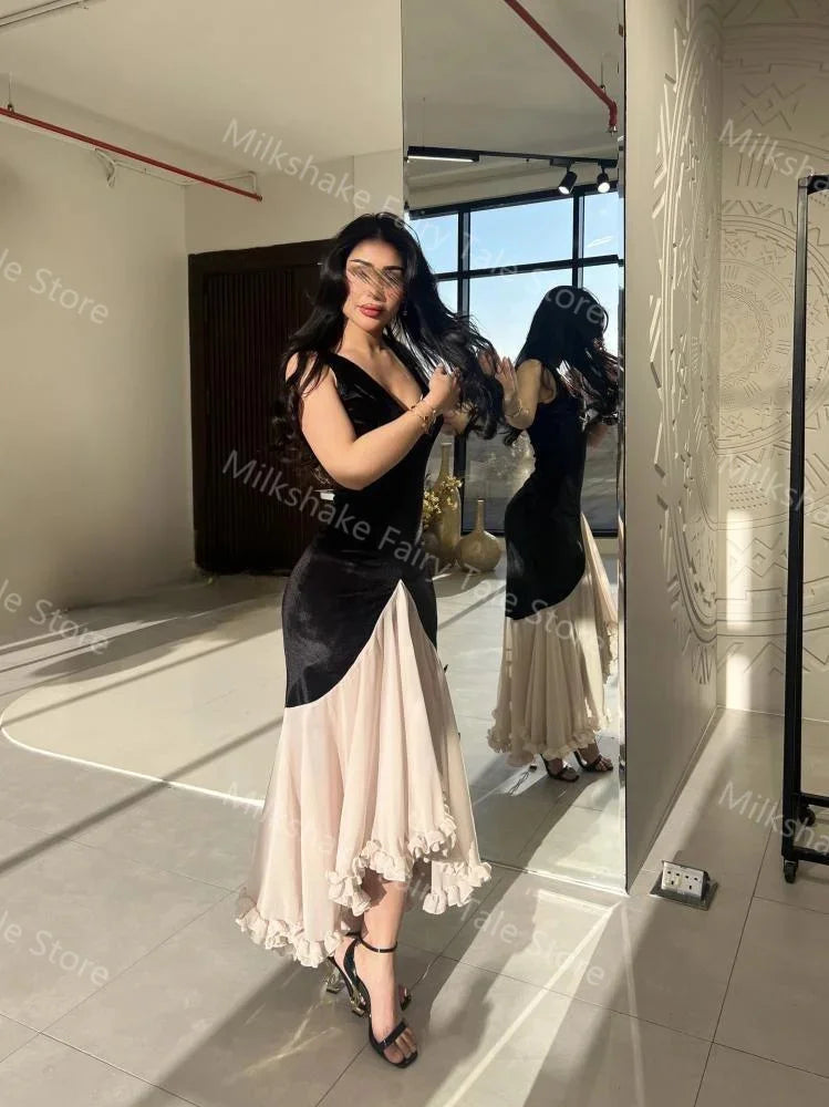 Simple Evening Dresses for Women V Neck Sleeveless Velvet Prom Gown Vintage Ruffles Customized Wedding Party Guest Gowns