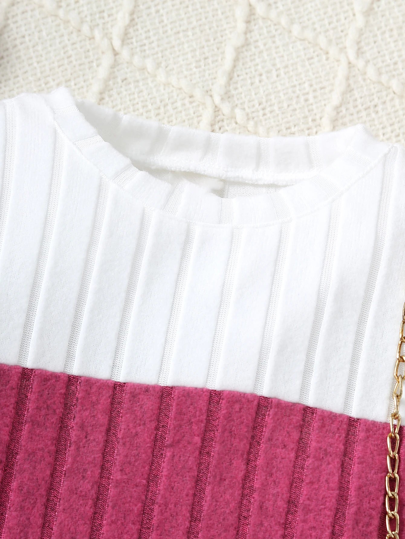 Autumn And Winter Color Blocked Knitted Dress For Girls, Slim Fit Temperament Mid Length Skirt With Hat Included