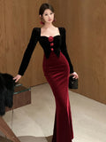 Autumn Winter Dresses Women Elegant Sexy Square Collar Slim Long Sleeve Vintage Velvet Dress Female French Style Chic