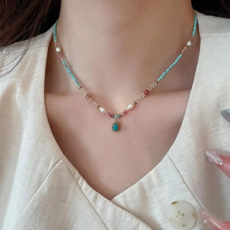 Natural Stone Freshwater Pearl Necklaces For Women Fashion Sexy Green Water Droplet Pendant Collarbone Chain Jewelry Gifts