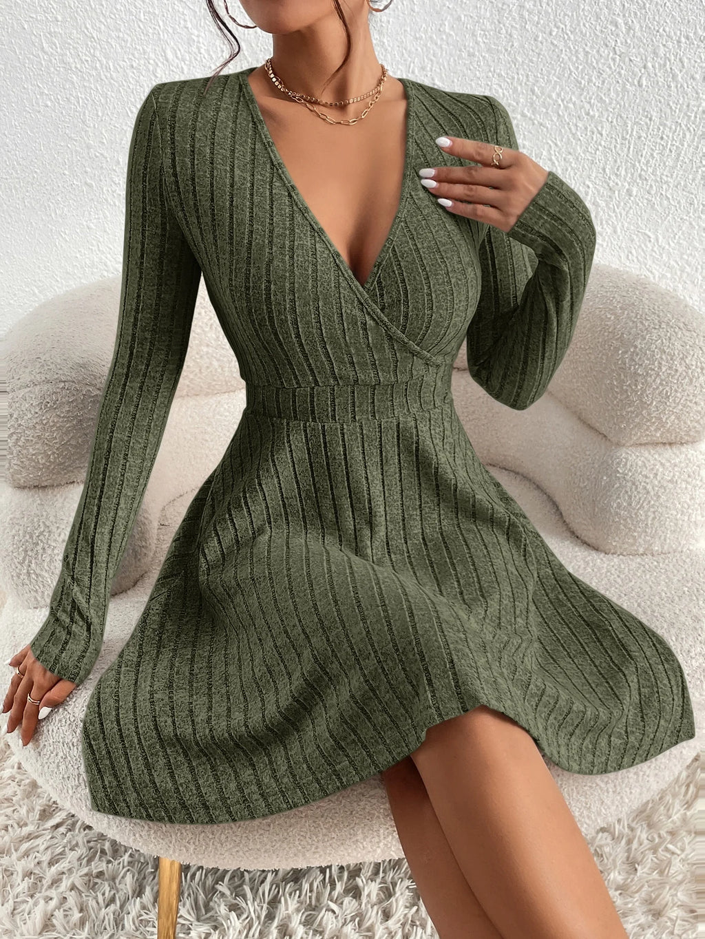 Women's Slim Fit V-Neck Long Sleeve Knit Dress Autumn/Winter  Sexy Bodycon Sweater Midi Casual Solid Color Dress