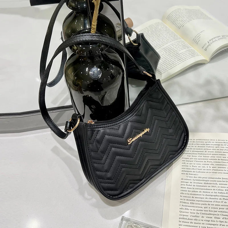 New Embroidered Underarm Bag New Women's Handbag Women's Fashion Versatile Simple Shoulder Bag