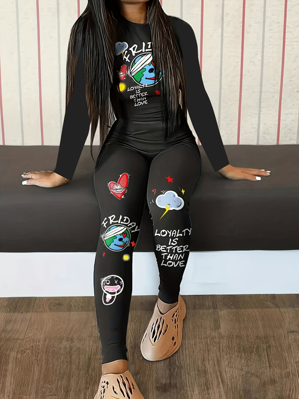 Graffiti Printed Casual Two-piece Set, Round Neck Long-sleeved Top And High-waisted Pants Suit, Women's Clothing