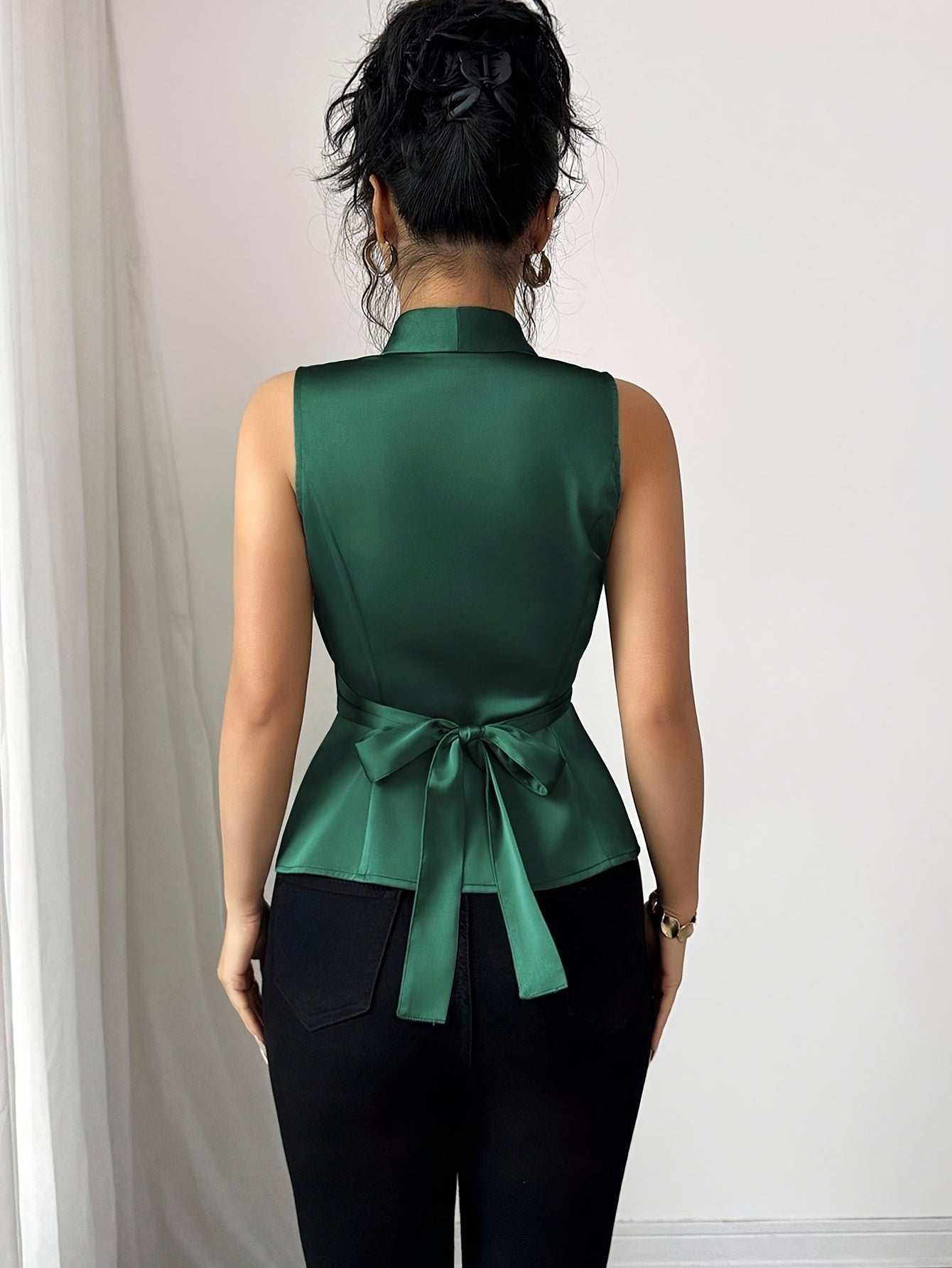 Women's Elegant Sleeveless Blouse with Adjustable Waist Tie Belt - Solid Green () Office to Party Shirt, Structured Collar & Back Closure, Machine Washable Non-Stretch Top for Spring Summer Fall Casual & Formal Wear, Womens T