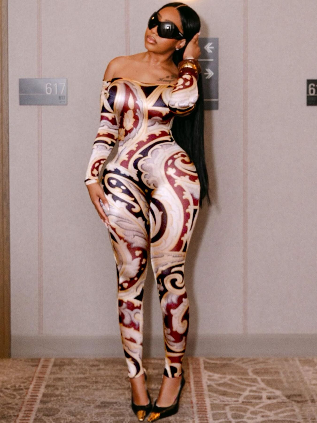 Abstract Art Print Jumpsuit: A Bold Statement for a Stylish and Confident Look, Bodysuits for Women, Birthday Outfits for Women