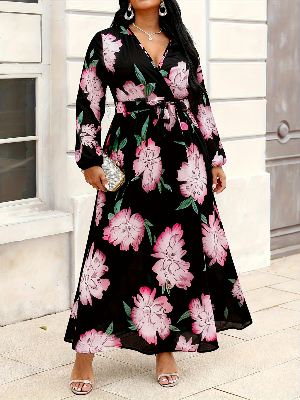 Plus Size, Women's Plus Size Maxi Dress V-Neck Tropical Print A-Line Beach Dress with - Semi-Sheer H-Line Maxi Dress Suitable for Resort Wear, Summer Dresses, Casual Outfits - Machine Washable Long Maxi Length