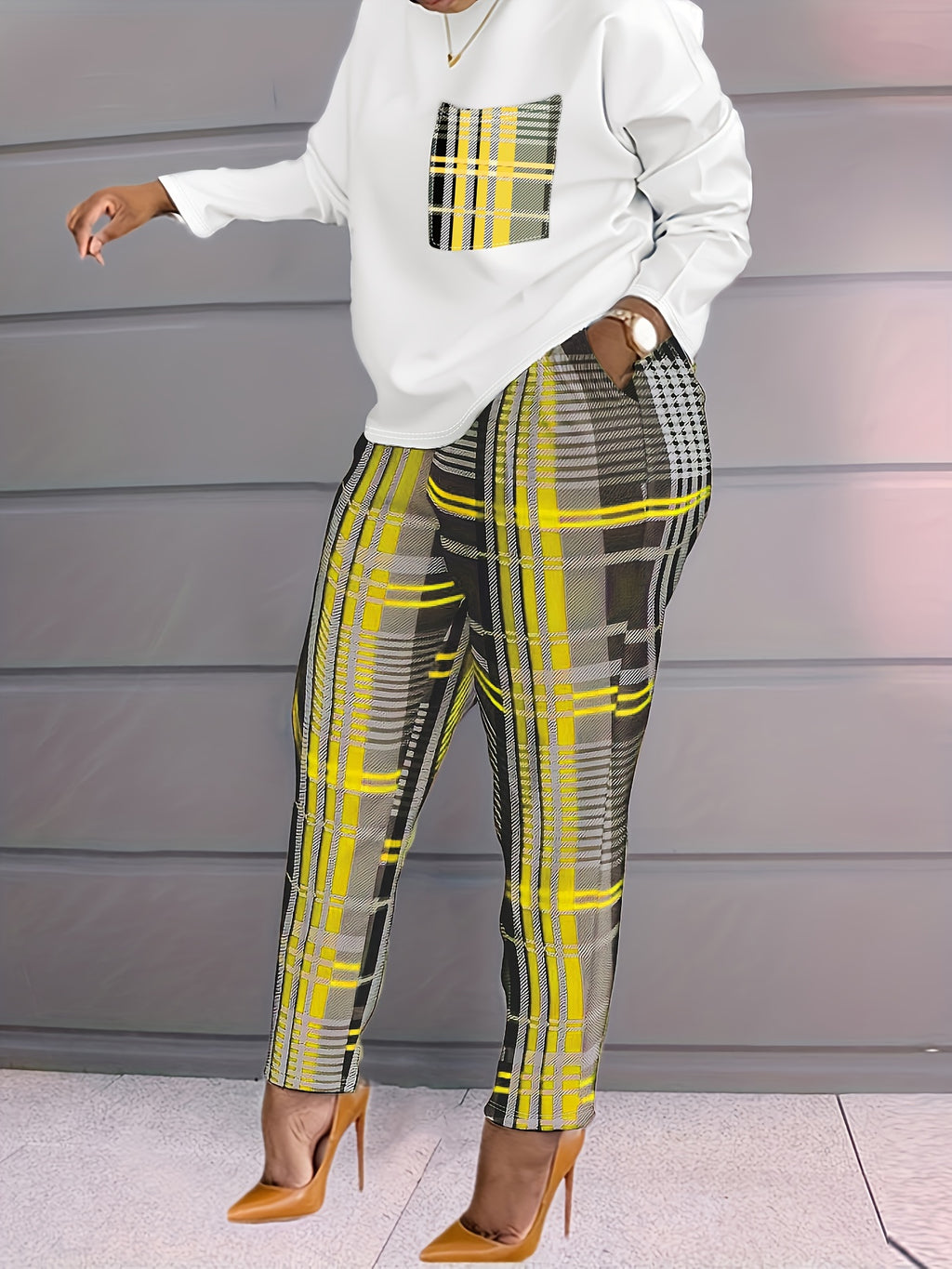 Plus Size Casual Outfits Set, Women's Plus Plaid Print Long Sleeve Round Neck Top & Pocketed Pants Outfits Two Piece Set