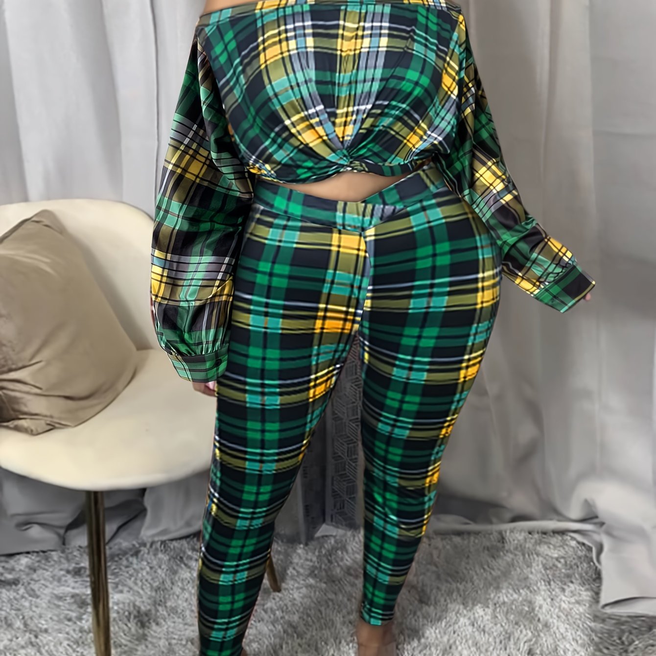 Plus Size Sexy Outfits Set, Women's Plus Plaid Print Twist Front Off Shoulder Long Sleeve Crop Top & Leggings Outfits Two Piece Set