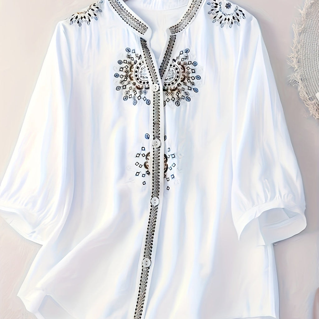 Women's White Short Sleeve Blouse with Black & Grey Floral//Leaf/Paisley/Star/Bird/Bee/Bouquet/Bell/Heart//Chain/rrow//Starfish/Bubblegum//Chrysanthemum//Maple Leaf/Maple/Bee/Chrysanthemum/Lilac/Lilac/Bell/Chrysanthemum -, Bl